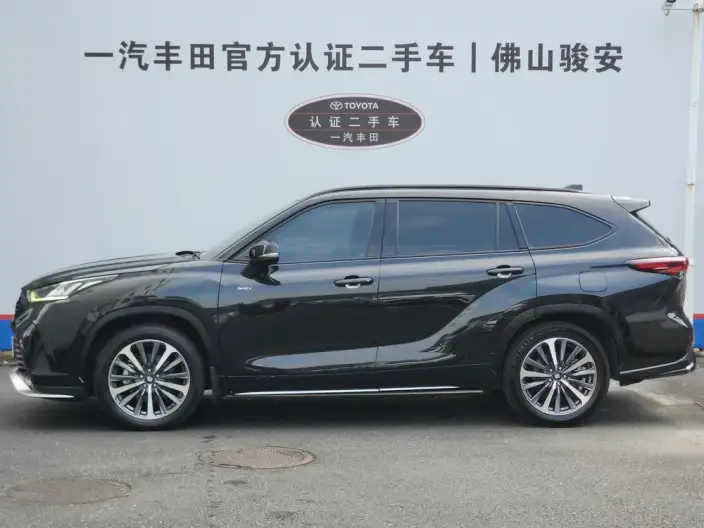 Crown Kluger 2024 Model Intelligent Hybrid 2.5L E-CVT 4WD Ultimate Edition – фото 4
