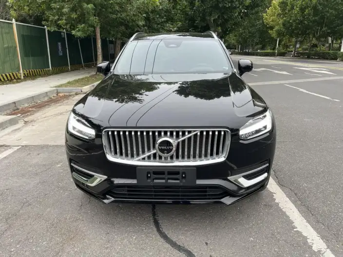 Volvo XC90 PHEV 2025 Model E Drive Hybrid T8 Long Battery Life Pro Smart Prestige Deluxe Edition 7 seat