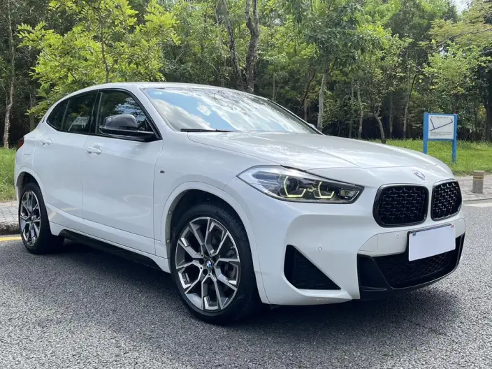 BMW X2 2021 Model Facelift sDrive25i Night Edition Edition – фото 3