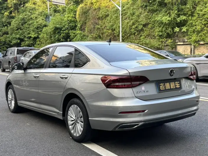 Volkswagen Lavida 2021 Model 1.5L Automatic Comfort Edition – фото 4