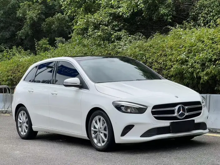 Mercedes-Benz B-Class 2020 Model B 200 Fashion Model – фото 3
