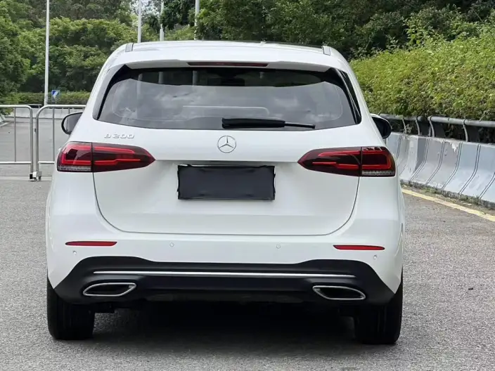 Mercedes-Benz B-Class 2020 Model B 200 Fashion Model – фото 6