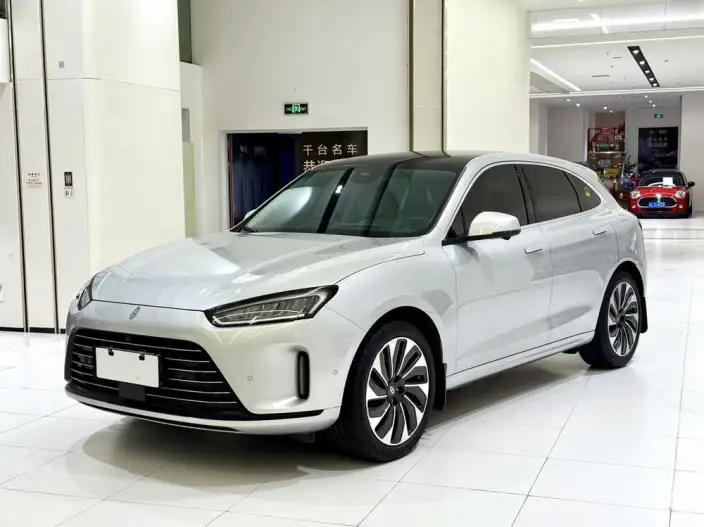 Aito M5 2022 Model Extended Range 4WD Flagship Edition – фото 1