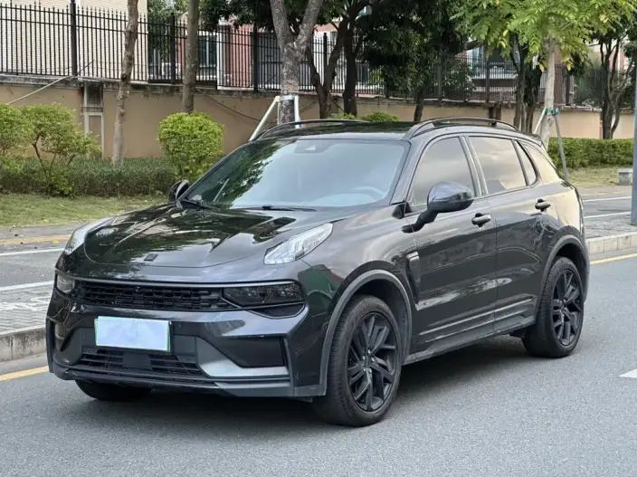 Lynk & Co 01 EM-P 2021 Model 1.5TD PHEV Halo – фото 1