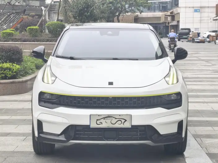 Lynk & Co 05 2020 Model 2.0TD 2WD Shine Halo – фото 2