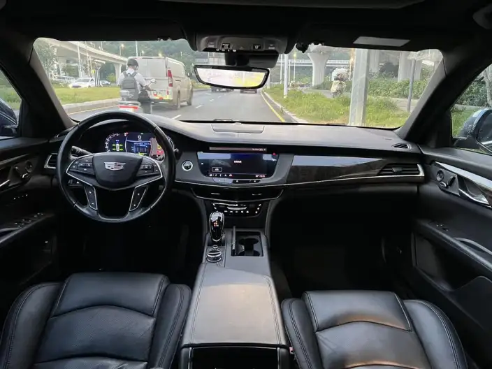 Cadillac CT6 2021 Model 28T Luxury Model – фото 9