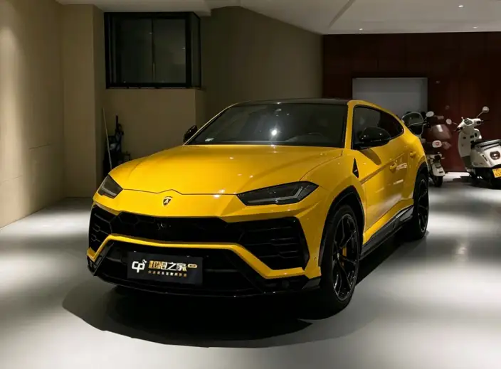 Urus 2021 Model 4.0T V8 – фото 1