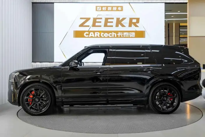 ZEEKR 9X 2025 Model Obsidian Black Edition 70kWh VI seat – фото 3