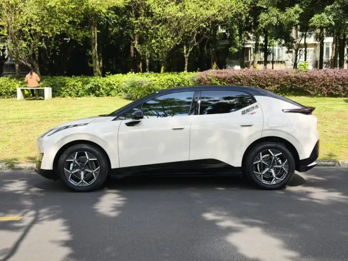 Lynk & Co 20 2025 Model Z20 530km Rear Drive Max – фото 4