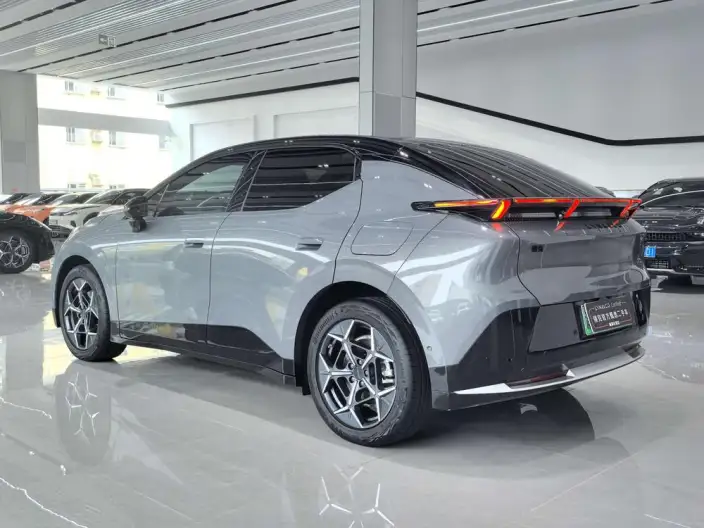 Lynk & Co 20 2025 Model Z20 530km Rear Drive Max – фото 5