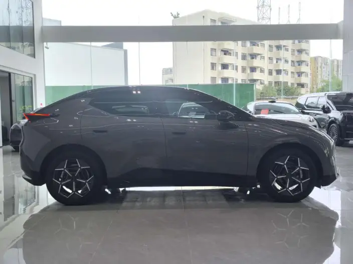 Lynk & Co 20 2025 Model Z20 530km Rear Drive Max – фото 7