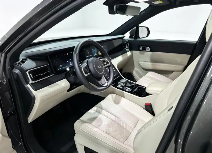 Li Auto ONE 2020 Model Extended Range 7 seat Edition – фото 8