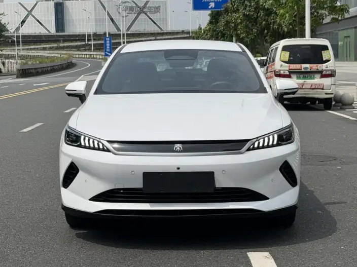 Qin Plus EV 2025 Model Smart Driving Edition 510KM Leading Model – фото 2