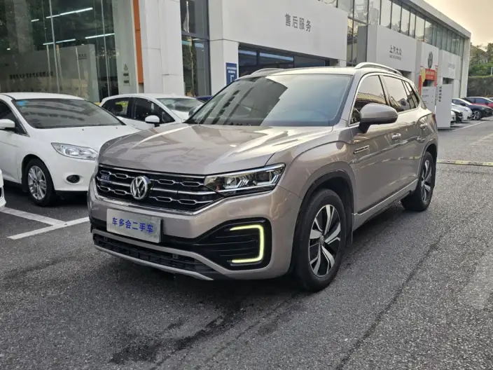 Volkswagen Tayron GTE 2020 Model Luxury Model – фото 1