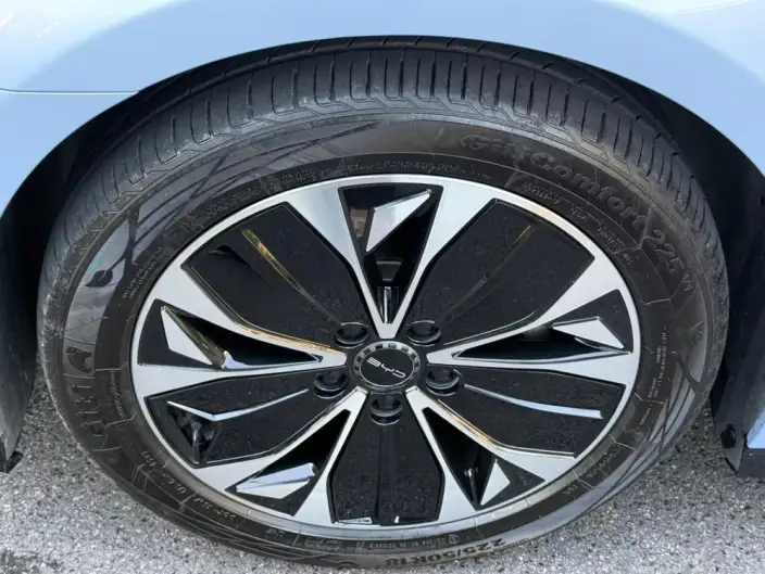 BYD Seal 2023 Model 550KM Champion Edition Noble Model – фото 10