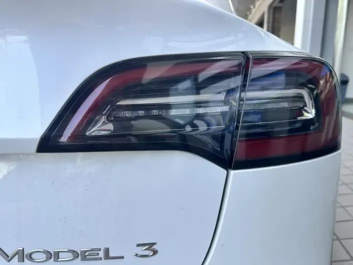 Model 3 2020 Model Standard Battery Life Rear Drive L Class Edition – фото 7