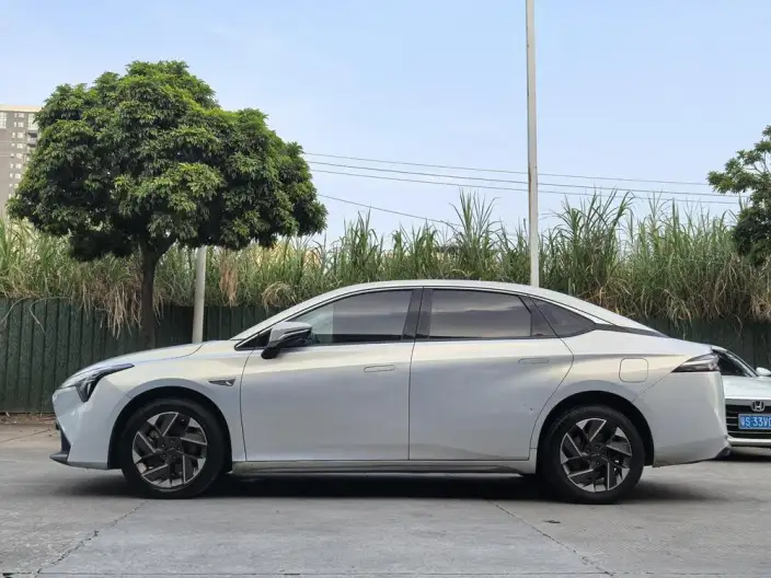 AION S 2021 Model Plus 80 Ultra-long Endurance – фото 3