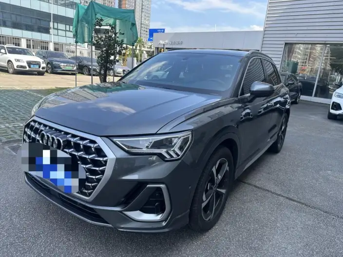 AUDI Q3 2024 Model 35 TFSI Fashion Dynamic Model – фото 1