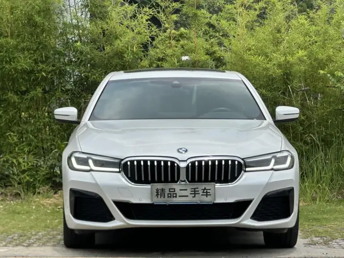 BMW 5 Series 2022 Model Facelift II 525Li M Sports Set – фото 2