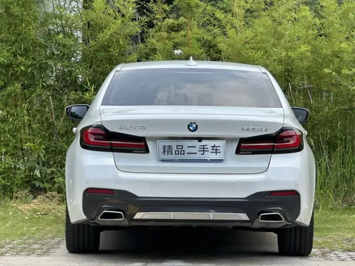 BMW 5 Series 2022 Model Facelift II 525Li M Sports Set – фото 6