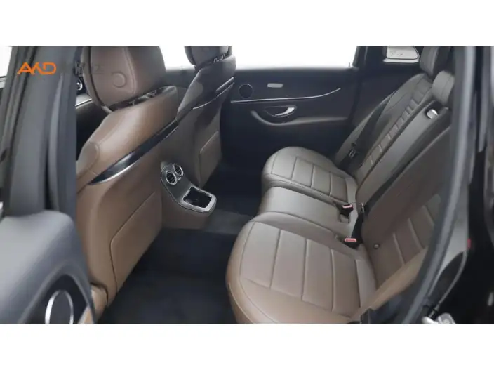 Mercedes-Benz E-Class 2022 Model E 260 L Sports sedan – фото 10