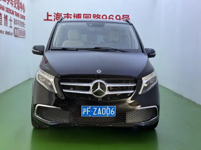 Mercedes-Benz V-Class 2022 Model V 260 Premium Edition – фото 2