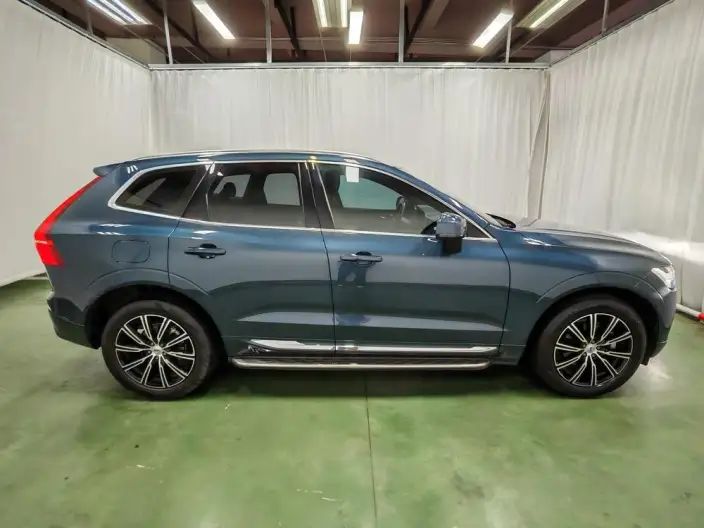 Volvo XC60 2021 Model T5 4WD Smart Range Deluxe Edition – фото 8