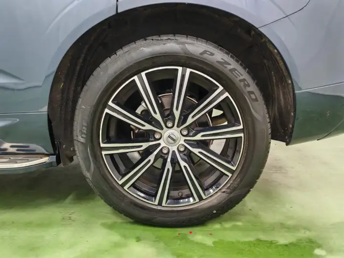 Volvo XC60 2021 Model T5 4WD Smart Range Deluxe Edition – фото 9
