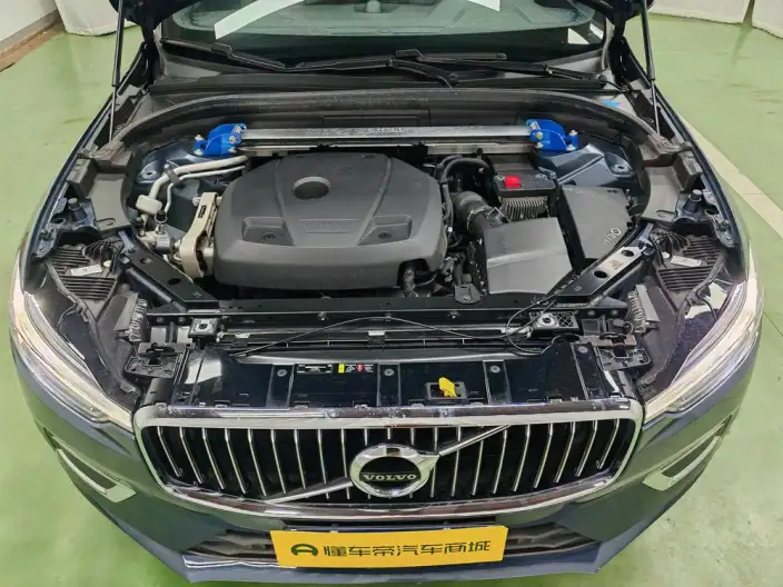 Volvo XC60 2021 Model T5 4WD Smart Range Deluxe Edition – фото 10