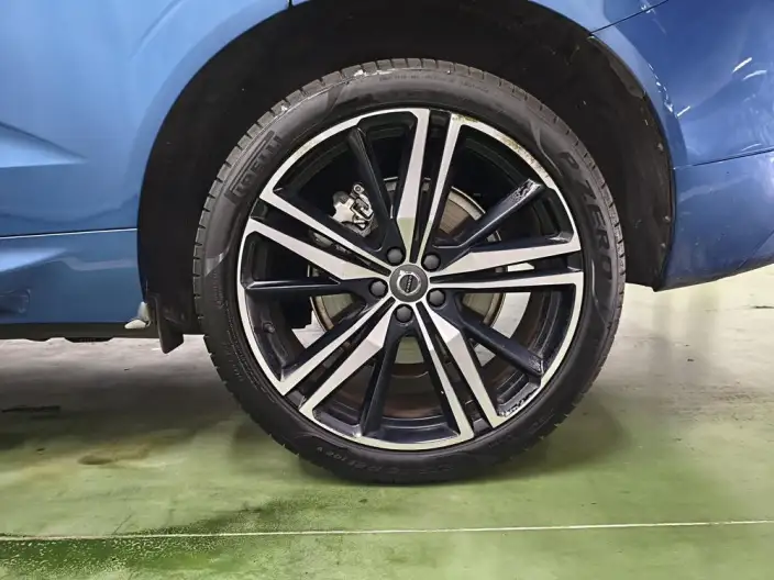 Volvo XC60 PHEV 2021 Model T8 E Drive Hybrid Smart Range Sports Edition – фото 9