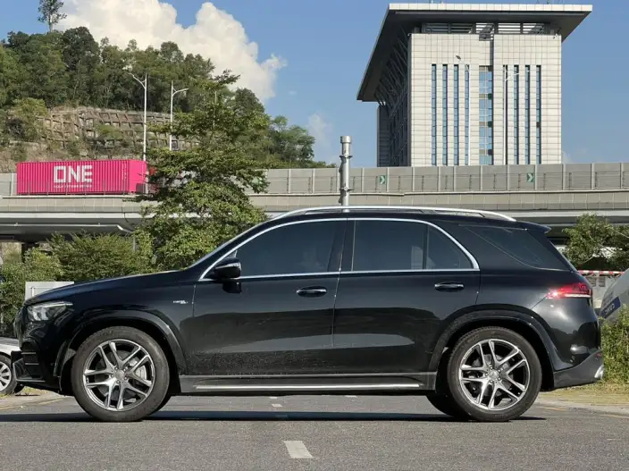 Mercedes-Benz GLE AMG 2022 Model AMG GLE 53 4MATIC+ – фото 4