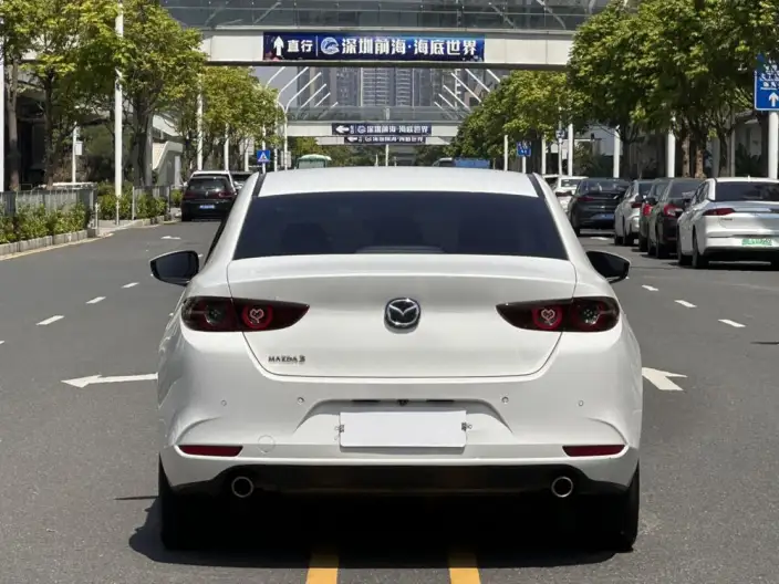Mazda3 Axela 2020 Model 2.0L Automatic Zhi Ya Edition – фото 6