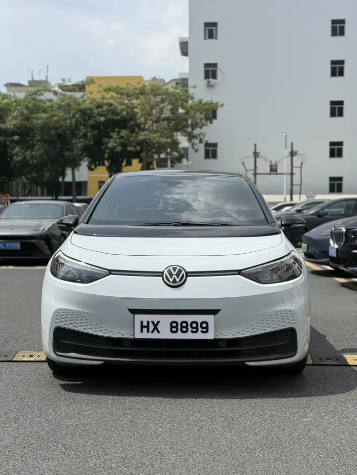 Volkswagen ID.3 2023 Model L Class Model Pure Smart Edition – фото 2