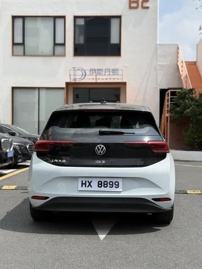Volkswagen ID.3 2023 Model L Class Model Pure Smart Edition – фото 3