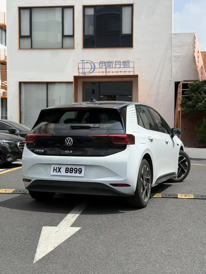 Volkswagen ID.3 2023 Model L Class Model Pure Smart Edition – фото 4
