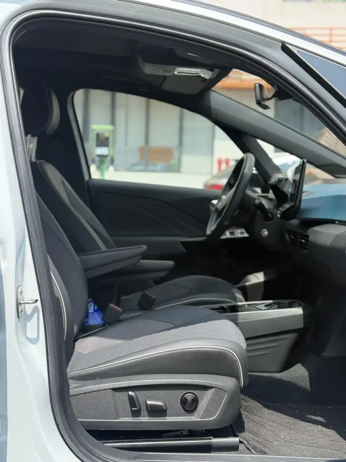 Volkswagen ID.3 2023 Model L Class Model Pure Smart Edition – фото 5