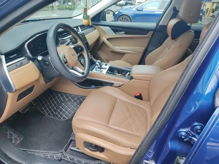 Jaguar F-PACE 2023 Model P250 HSE – фото 10