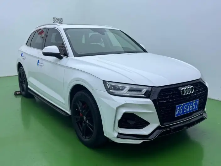 Audi Q5L 2020 Model 40 TFSI Rong Xiang Fashion Model – фото 9