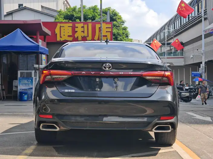 Toyota Avalon 2022 Model 2.0L XLE Exclusive Edition – фото 5