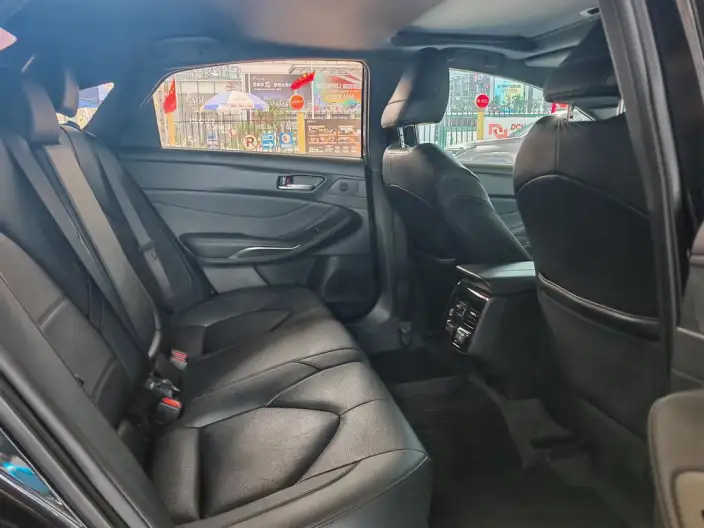 Toyota Avalon 2022 Model 2.0L XLE Exclusive Edition – фото 10