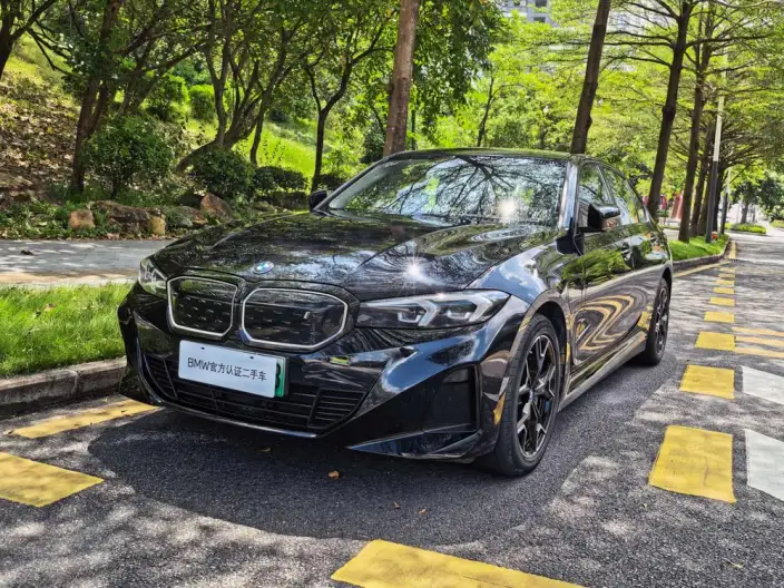 BMW i3 2023 Model eDrive40L Night Set – фото 1