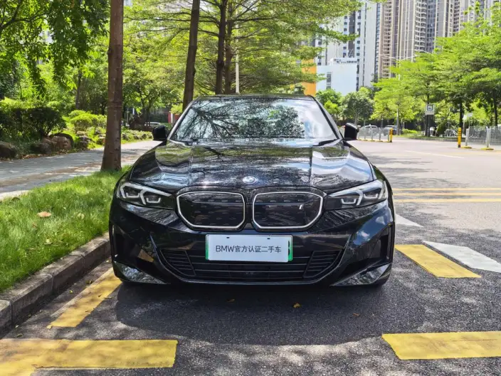 BMW i3 2023 Model eDrive40L Night Set – фото 2