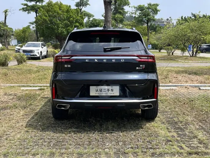 EXEED Lingyun 2025 Model 300T 2WD Night Edition Edition – фото 6