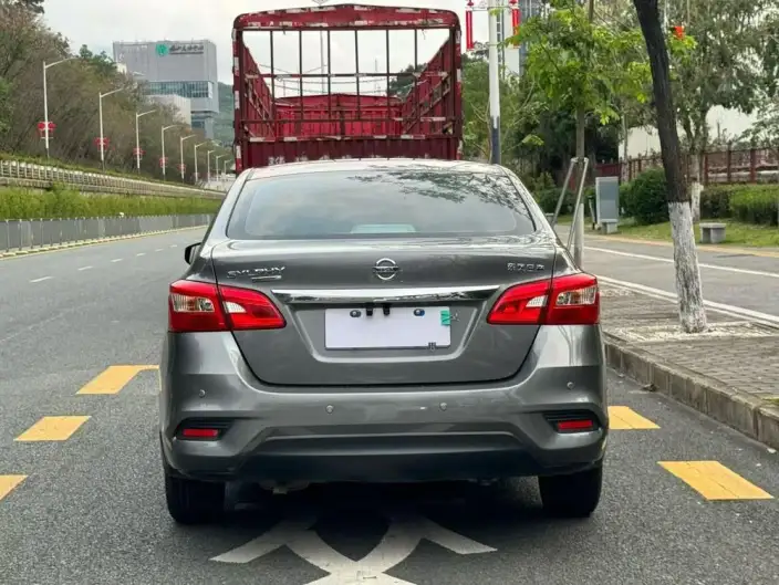 Nissan Sylphy 2022 Model Classic 1.6 XE CVT Comfort Edition – фото 5