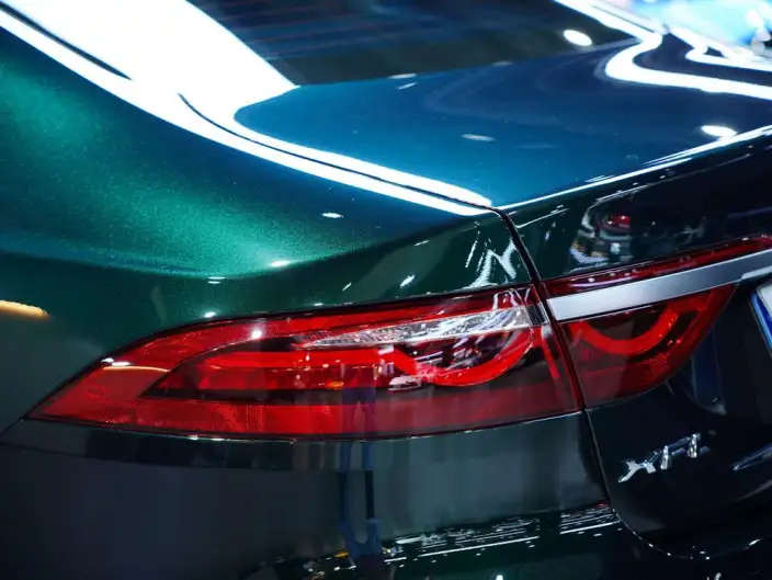 Jaguar XFL 2025 Model 2.0T P250 2WD Exclusive Deluxe Edition – фото 7