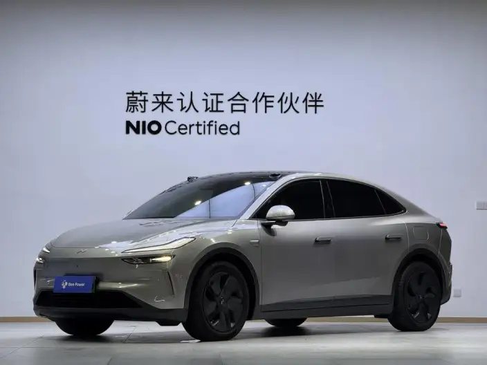 Onvo L60 2024 Model 525km Standard Battery Life 4WD Edition – фото 1