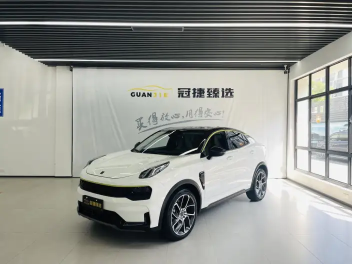Lynk & Co 05 2020 Model 2.0TD 2WD Shine Halo – фото 1
