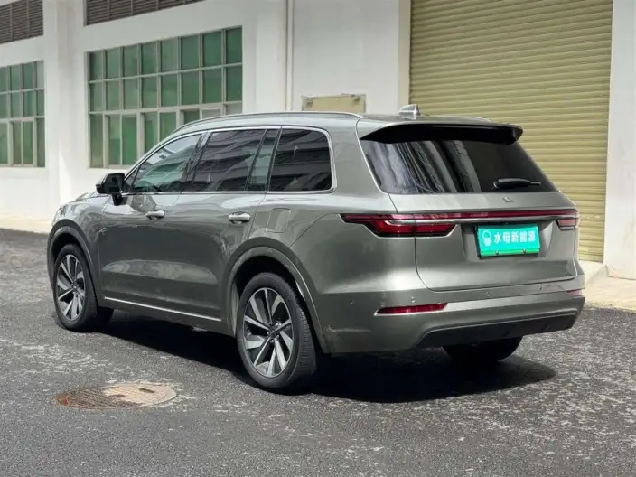 Li Auto ONE 2021 Model Extended Range 6 seat Edition – фото 5