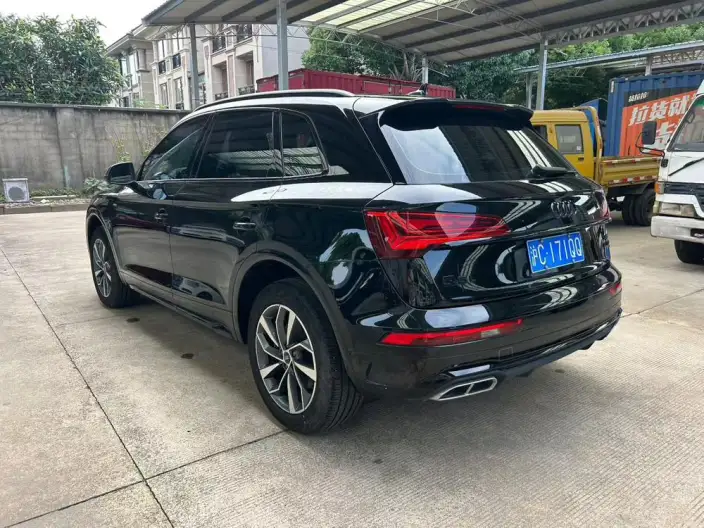 Audi Q5L 2023 Model 40T Luxury Dynamic Model – фото 4
