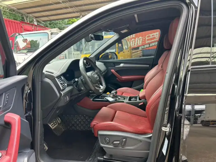 Audi Q5L 2023 Model 40T Luxury Dynamic Model – фото 9